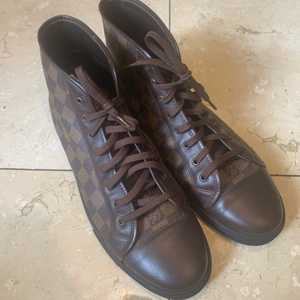 Louis Vuitton Men Sneakers